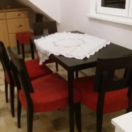 Chalet Rosemarie شاليه